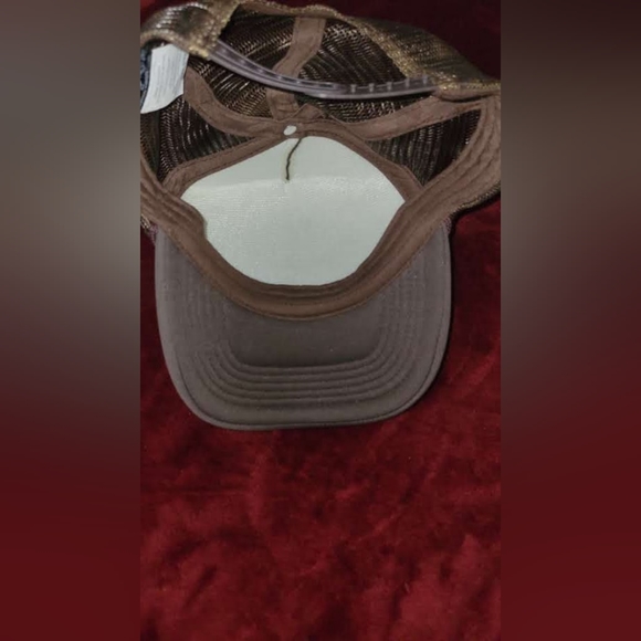 Snapback hat - Picture 2 of 3